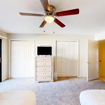Edgewater Beach Resort Golf Villa 2308